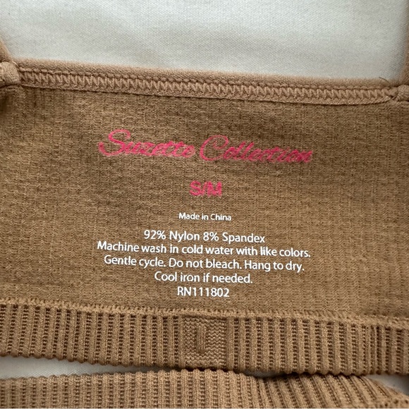 Crop Top - Picture 3 of 4